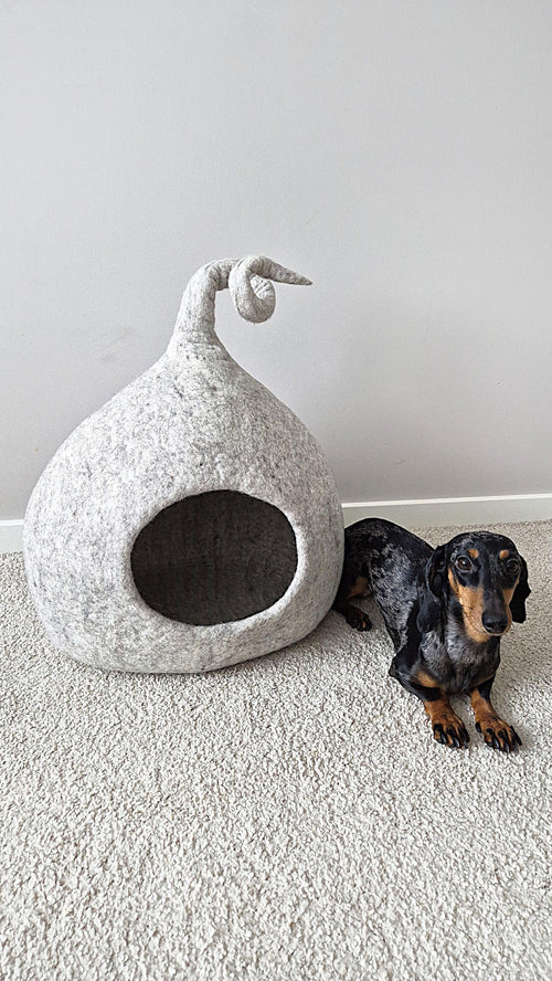 Pawlagom Handmade Cozy Woolen Bed for Cats and Dogs | 100% Natural Pet Nest Made in Poland | Custom Colors (45x50cm)